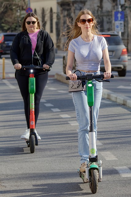 electric scooter retail showroom training